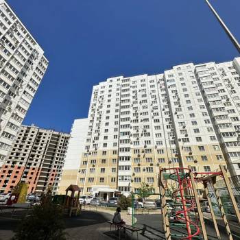 Сдается 1-комнатная квартира, 37,9 м²