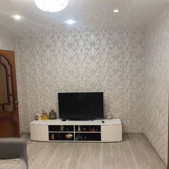 Продается Многокомнатная квартира, 69 м²