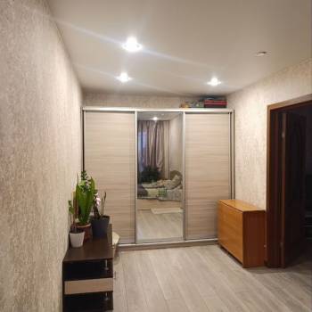 Продается Многокомнатная квартира, 69 м²