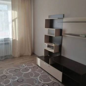 Сдается 1-комнатная квартира, 44 м²
