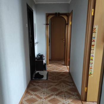 Продается Многокомнатная квартира, 69,6 м²