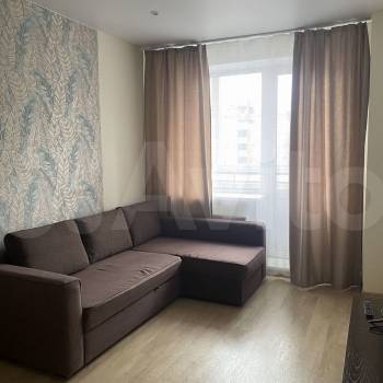 Сдается 1-комнатная квартира, 39 м²