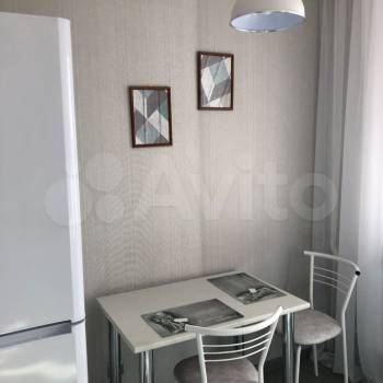 Сдается 1-комнатная квартира, 35 м²