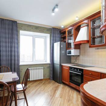 Сдается 2-х комнатная квартира, 71 м²