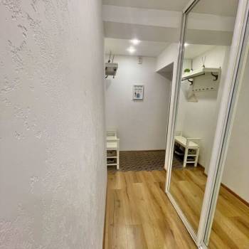 Продается 1-комнатная квартира, 39 м²