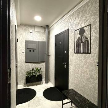 Продается Многокомнатная квартира, 69,6 м²