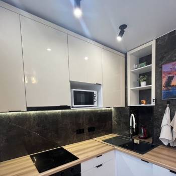 Сдается 2-х комнатная квартира, 42 м²