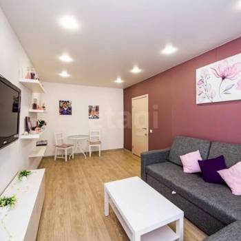 Сдается 2-х комнатная квартира, 60 м²