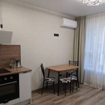 Сдается 1-комнатная квартира, 42,1 м²