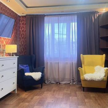 Сдается 1-комнатная квартира, 42 м²