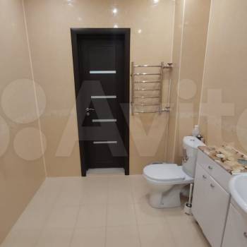 Продается 1-комнатная квартира, 40 м²