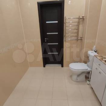 Продается 1-комнатная квартира, 40 м²