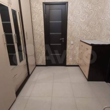 Продается 1-комнатная квартира, 40 м²