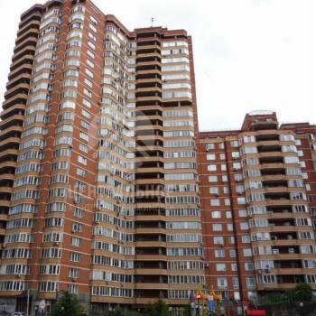 Продается 1-комнатная квартира, 40 м²