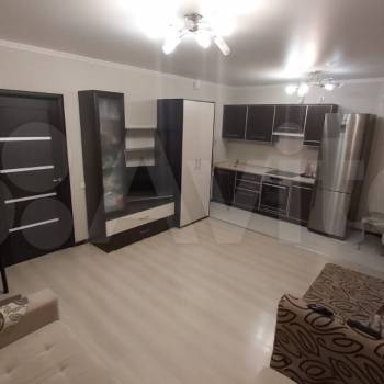 Продается 1-комнатная квартира, 40 м²