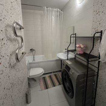 Сдается 1-комнатная квартира, 44 м²