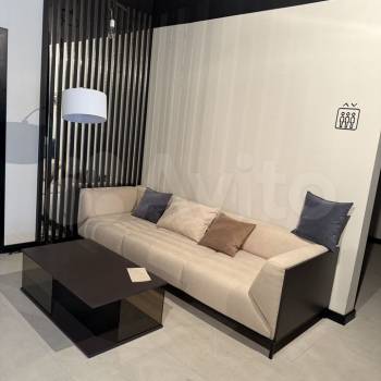 Продается 1-комнатная квартира, 64,7 м²