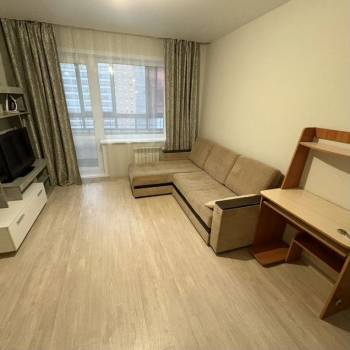 Сдается 1-комнатная квартира, 36 м²