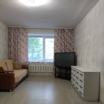 Сдается 1-комнатная квартира, 38 м²