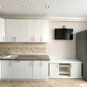 Продается 2-х комнатная квартира, 75 м²