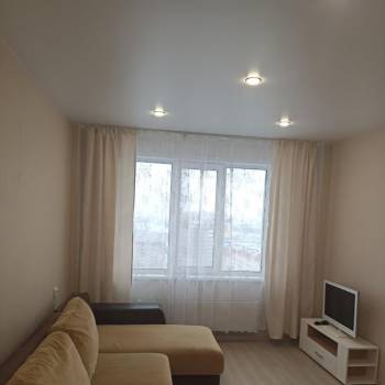 Сдается 1-комнатная квартира, 40 м²