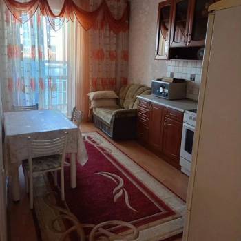 Сдается 1-комнатная квартира, 42,4 м²