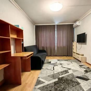 Сдается 1-комнатная квартира, 32 м²
