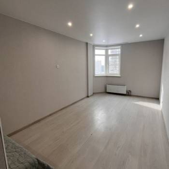 Продается 1-комнатная квартира, 44,4 м²