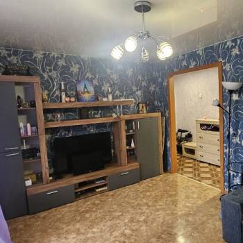 Продается 3-х комнатная квартира, 61 м²