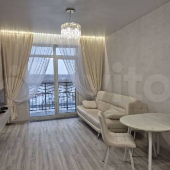 Сдается 1-комнатная квартира, 42 м²