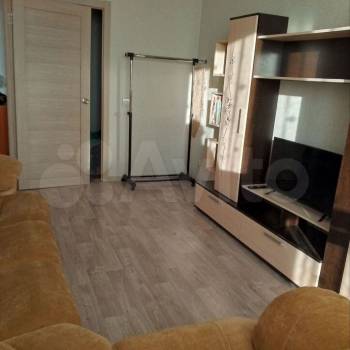 Сдается 1-комнатная квартира, 39,7 м²