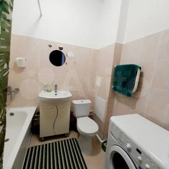 Продается 1-комнатная квартира, 36 м²