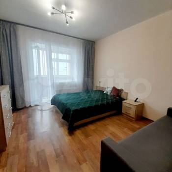 Продается 1-комнатная квартира, 36 м²