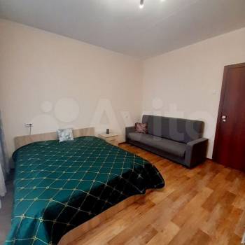 Продается 1-комнатная квартира, 36 м²