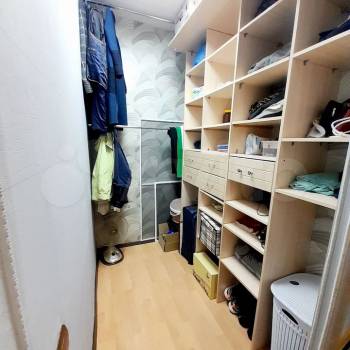 Продается 1-комнатная квартира, 36 м²