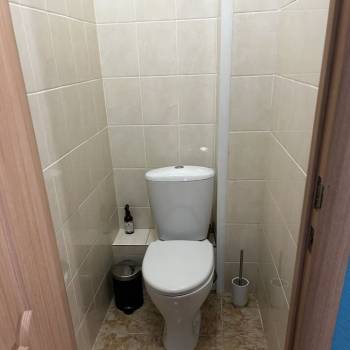 Сдается 1-комнатная квартира, 54 м²