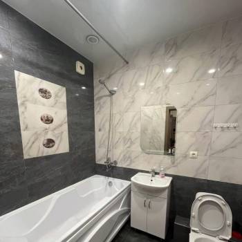 Сдается 1-комнатная квартира, 50 м²