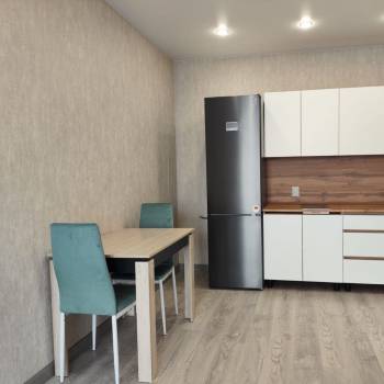 Сдается 1-комнатная квартира, 51 м²