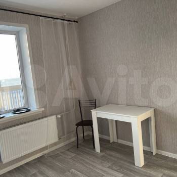 Сдается 1-комнатная квартира, 36,5 м²