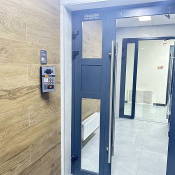 Продается 1-комнатная квартира, 41 м²