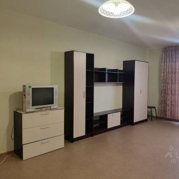 Сдается 1-комнатная квартира, 39 м²