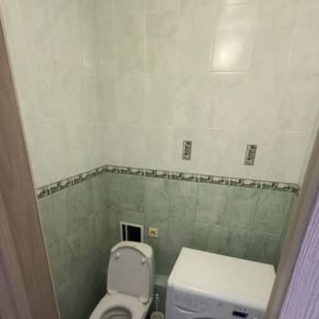 Сдается 2-х комнатная квартира, 76 м²