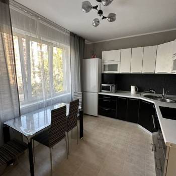 Сдается 2-х комнатная квартира, 55,9 м²