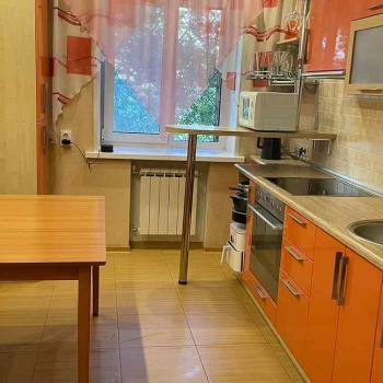 Сдается 2-х комнатная квартира, 58 м²