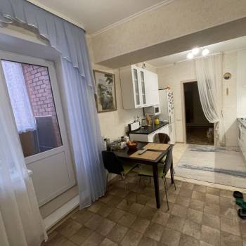 Продается 2-х комнатная квартира, 55,8 м²