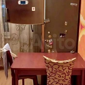 Продается Многокомнатная квартира, 75,3 м²