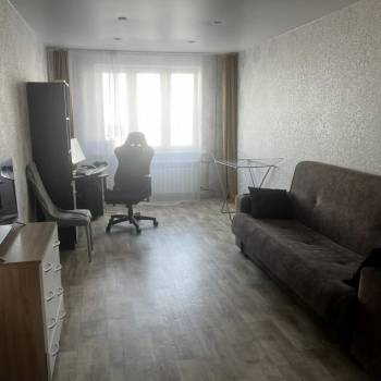 Сдается 1-комнатная квартира, 48 м²