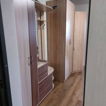 Продается 1-комнатная квартира, 42 м²