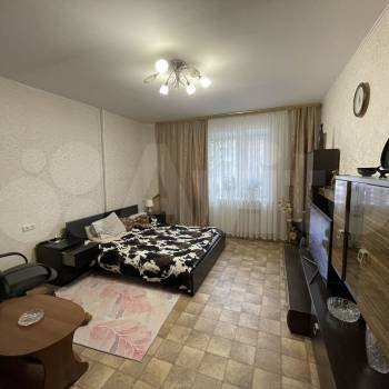 Продается 1-комнатная квартира, 55,8 м²