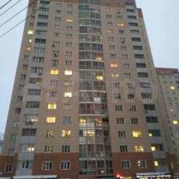 Продается 1-комнатная квартира, 52 м²